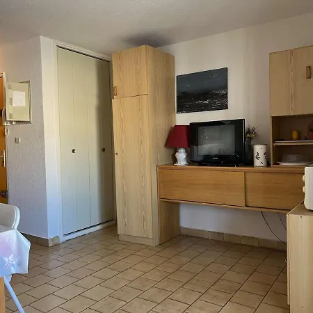 Pres Port Et Plage, Calme, Commerces A 100m, Animaux Acceptes - Fr-1-702-44 Apartment